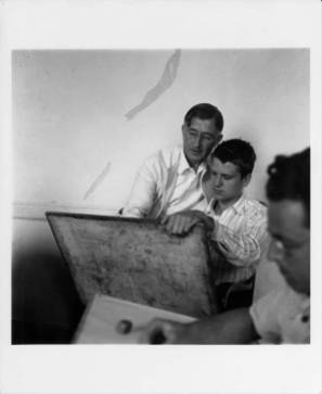Josef Albers and student Robert De Niro during Albers's drawing class, Black Mountain College, ca. 1939-1940. Student Emil Willometz is in the right foreground. Courtesy of Western Regional Archives.